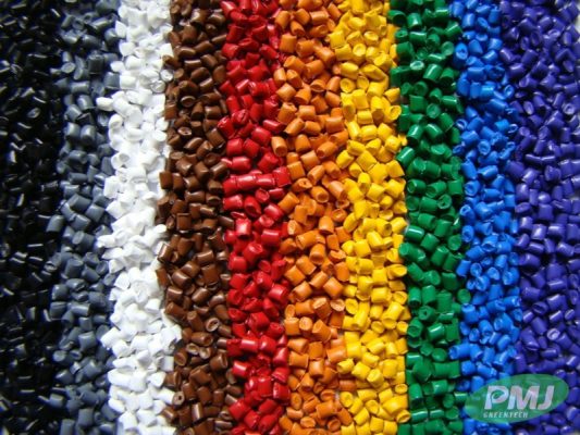giá hạt nhựa màu