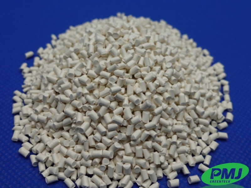 Có bao nhiêu loại hạt nhựa màu? Khám phá bí mật của ngành nhựa Có bao nhiêu loại hạt nhựa màu?