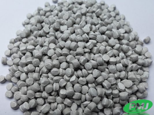 Mua hạt hút ẩm cho ngành nhựa