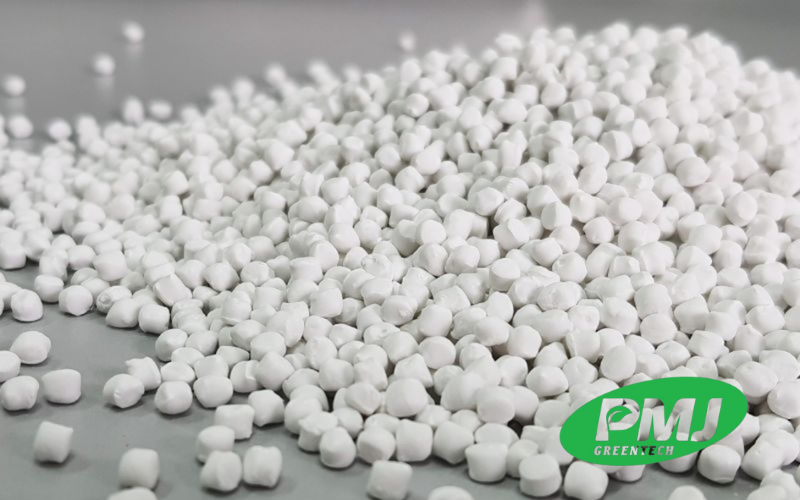 Phân biệt hạt nhựa nguyên sinh và Filler Masterbatch: Đặc điểm, khác biệt và lựa chọn phù hợp Phân biệt hạt nhựa nguyên sinh và Filler Masterbatch